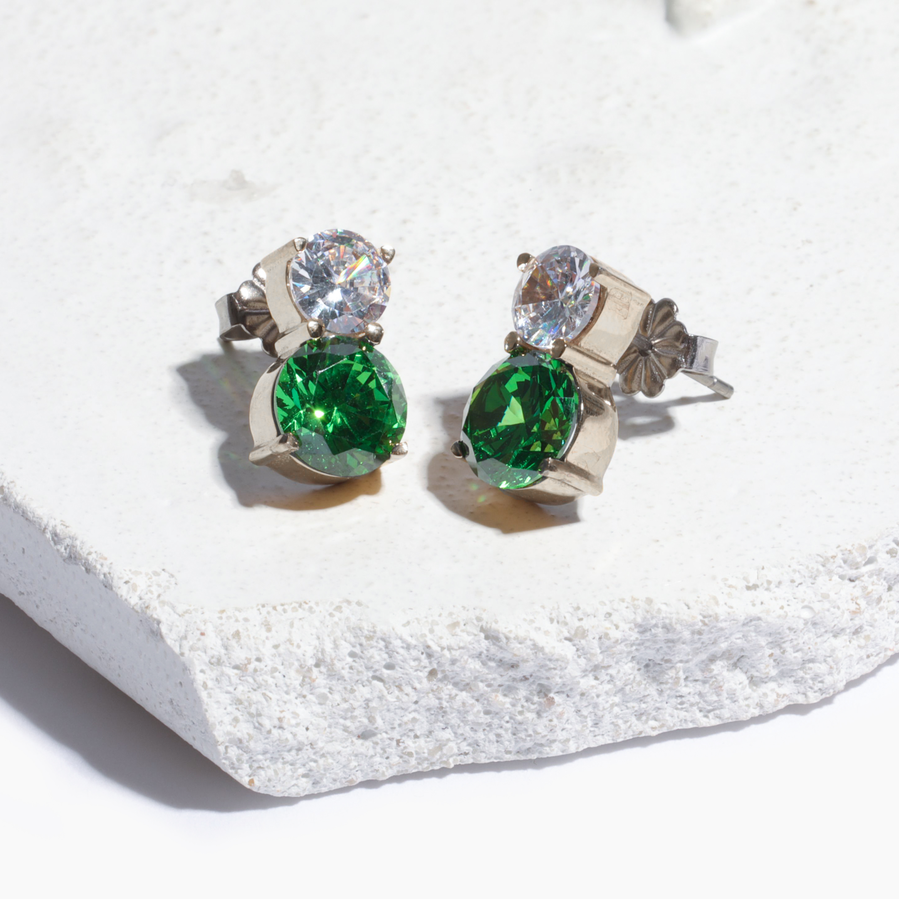 Coco Studs (Emerald)